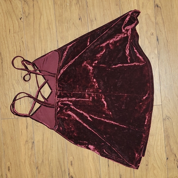 Velvet top - Picture 2 of 3